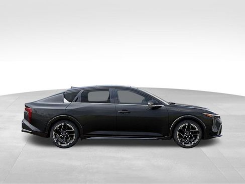 New 2025 Kia K4 GT-Line w/ GT-Line Sunroof Package image 7