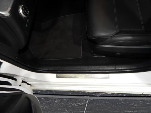 Used 2025 Mercedes-Benz C 300 C 300 image 14