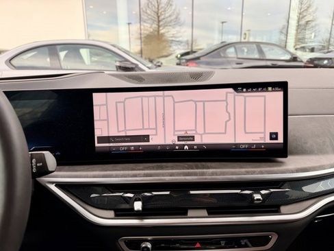 Certified 2026 BMW X5 xDrive40i w/ M Sport Package image 4