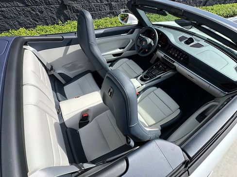 Certified 2026 Porsche 911 Carrera RWD image 13