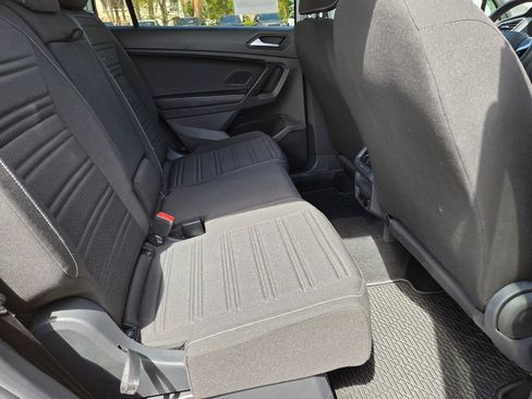 Used 2023 Volkswagen Tiguan S image 13