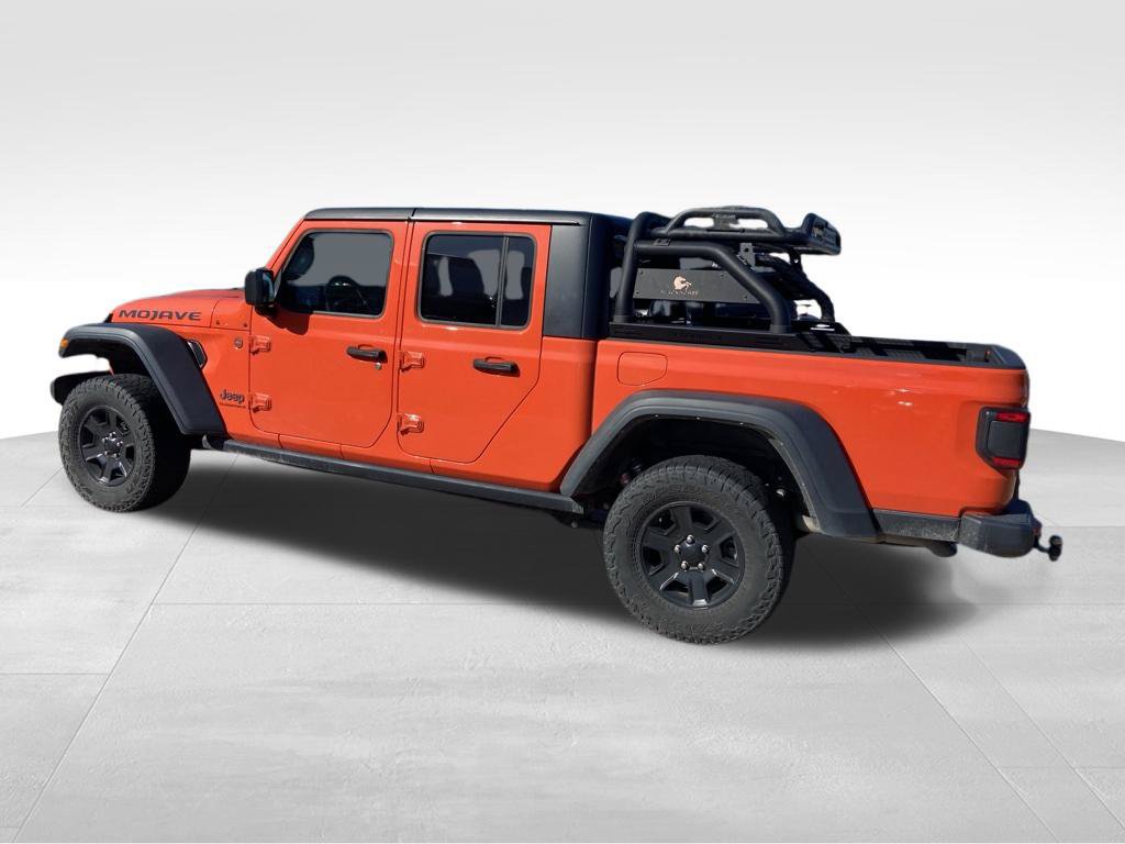 Used 2023 Jeep Gladiator Mojave w/ LED Lighting Group AWD/4WD image 57
