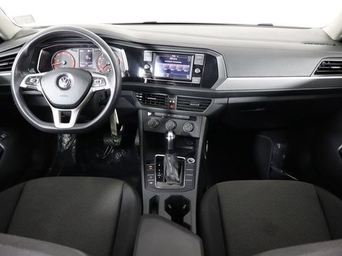 Used 2019 Volkswagen Jetta FWD image 13