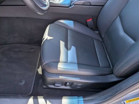 Used 2023 Cadillac CT4 Luxury w/ Sun And Sound Package RWD image 13