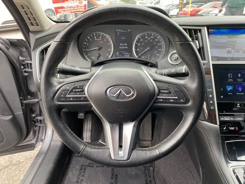 Used 2019 INFINITI Q50 Luxe w/ Essential Package (3.0T Luxe) RWD image 11