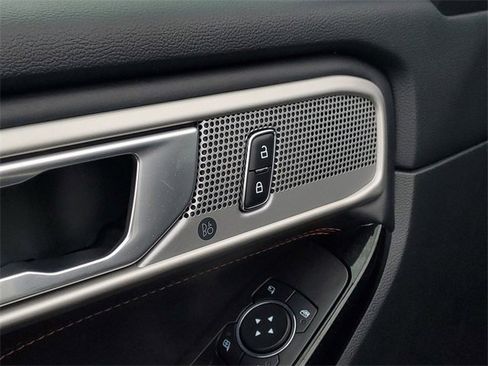 Certified 2023 Ford Explorer ST-Line w/ Class IV Trailer Tow Package image 10