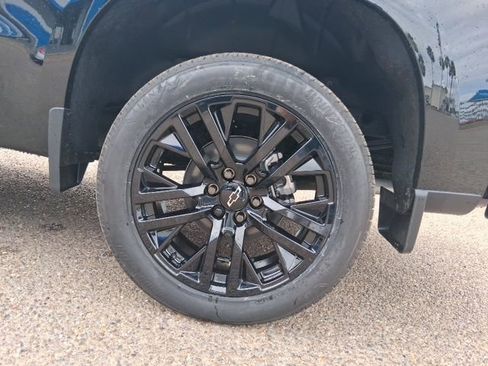 New 2026 Chevrolet Silverado 1500 High Country AWD/4WD image 23