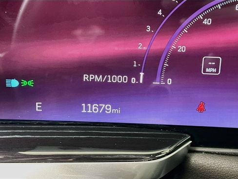 Used 2025 Cadillac Escalade Sport w/ Touring Package AWD/4WD image 15