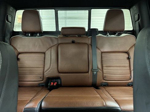 Used 2024 GMC Sierra 2500 Denali Ultimate image 15