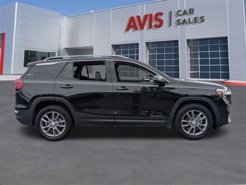 Used 2024 GMC Terrain SLT image 5