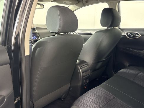 Used 2019 Nissan Sentra SV image 27