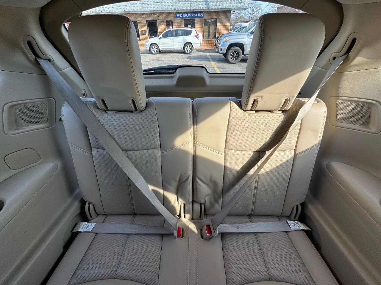 Used 2014 Nissan Pathfinder Platinum AWD/4WD image 38