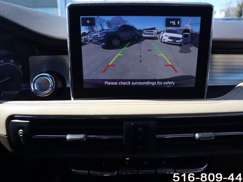 Used 2020 Lincoln Corsair Standard w/ Premium Package image 26