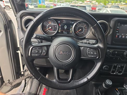 Used 2021 Jeep Wrangler Unlimited Sport AWD/4WD image 30