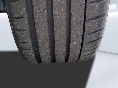 Used 2025 Hyundai Elantra N image 13