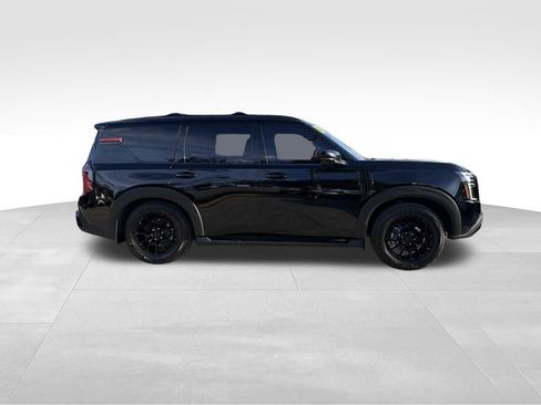 Used 2025 Nissan Armada PRO-4X w/ Pro-4X Premium Package image 9