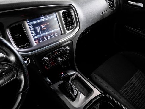 Used 2021 Dodge Charger R/T w/ Blacktop Package image 20