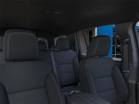 New 2026 Chevrolet Traverse LT w/ Driver Confidence Package image 24