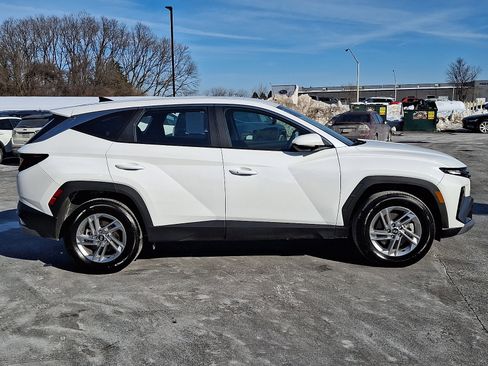 Used 2025 Hyundai Tucson SE AWD/4WD image 7