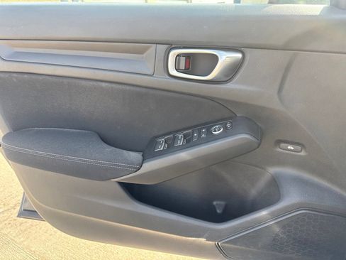Certified 2024 Honda Civic Sport image 12