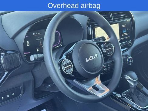 Certified 2025 Kia Soul S image 18
