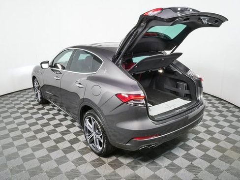 Certified 2023 Maserati Levante GT AWD/4WD image 28