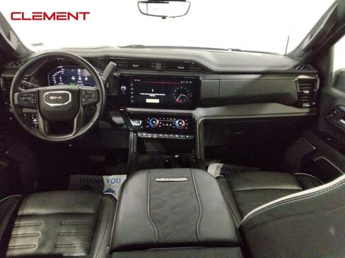 Used 2024 GMC Sierra 2500 AT4X w/ AT4X AEV Edition image 30