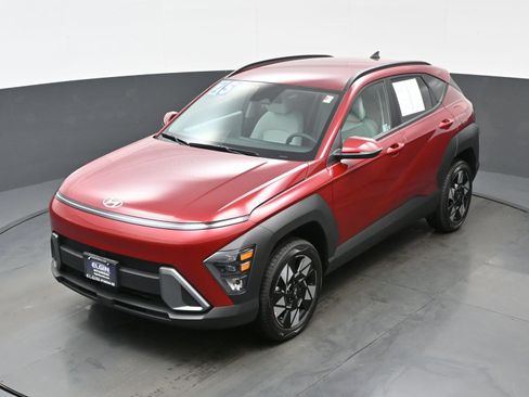 Used 2025 Hyundai Kona SEL AWD/4WD image 35
