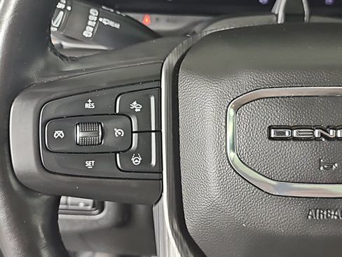 Used 2023 GMC Yukon XL Denali Ultimate AWD/4WD image 14