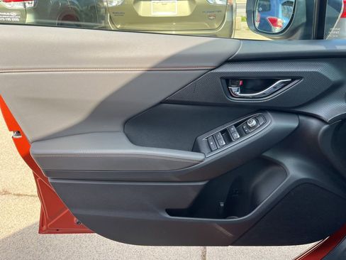Certified 2025 Subaru Crosstrek 2.5i Limited w/ Crosstrek Mirror Package AWD/4WD image 25