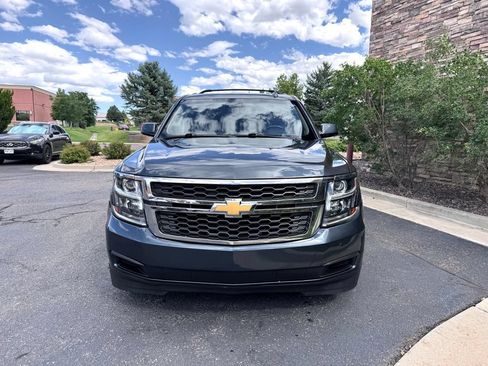 Used 2019 Chevrolet Suburban LT AWD/4WD image 3