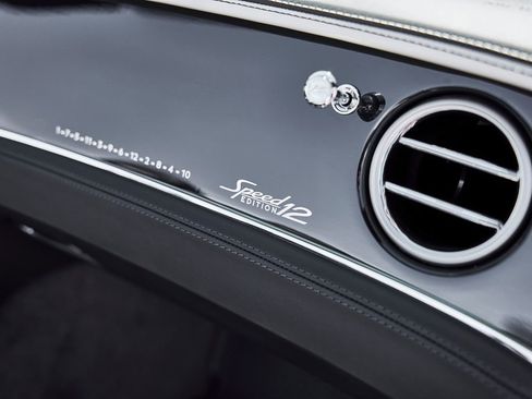 Used 2024 Bentley Continental GT Speed AWD/4WD image 40