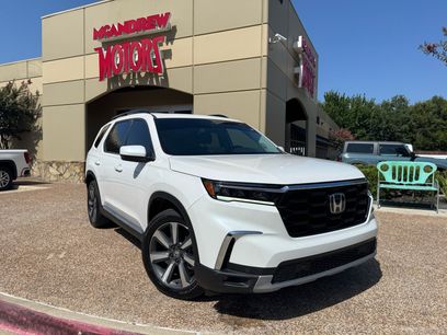 Used 2025 Honda Pilot Touring