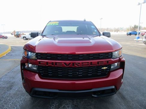 Used 2020 Chevrolet Silverado 1500 Custom w/ Custom Value Package image 8