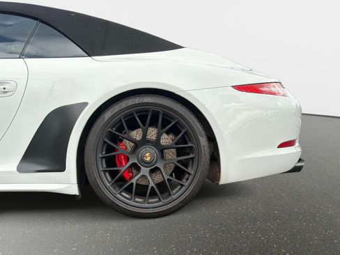 Used 2015 Porsche 911 Carrera 4 GTS AWD/4WD image 15