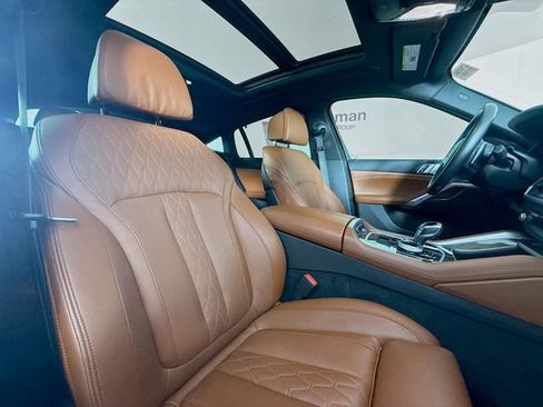 Used 2022 BMW X6 xDrive40i w/ Executive Package image 29