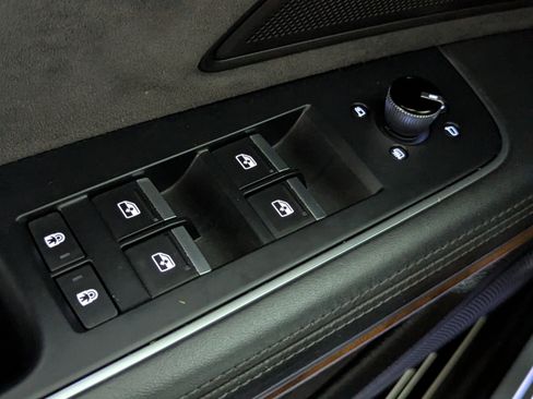 Used 2020 Audi A8 L 3.0T AWD/4WD image 23