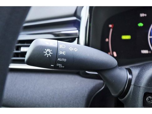 Used 2026 Toyota Camry LE image 17