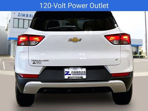 Certified 2023 Chevrolet TrailBlazer LT w/ Convenience Package image 9