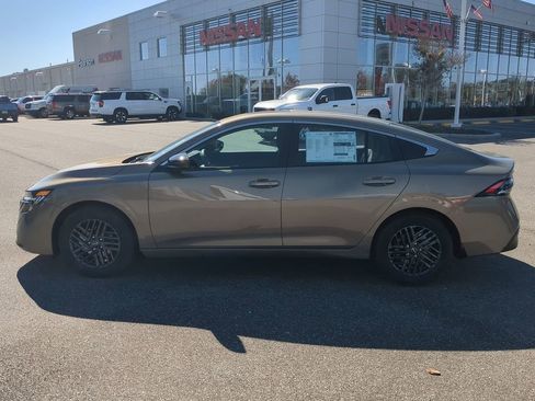 New 2026 Nissan Sentra SV w/ SV Convenience Package image 8