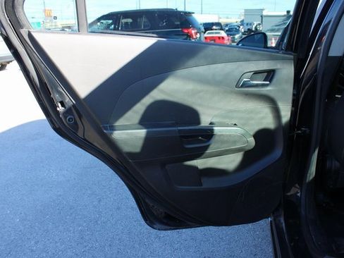 Used 2012 Chevrolet Sonic LT image 29