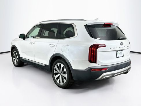 Used 2020 Kia Telluride S w/ S 8 Passenger Seating Package FWD image 5