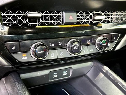 Used 2025 Honda Accord Sport image 17