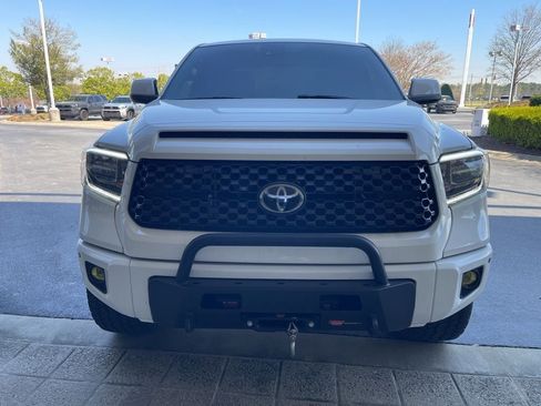 Used 2020 Toyota Tundra Platinum image 5