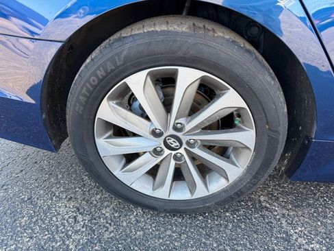 Used 2017 Hyundai Sonata Sport w/ Cargo Package image 29