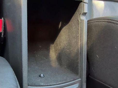 Used 2018 Jeep Grand Cherokee Limited w/ Luxury Group II image 34