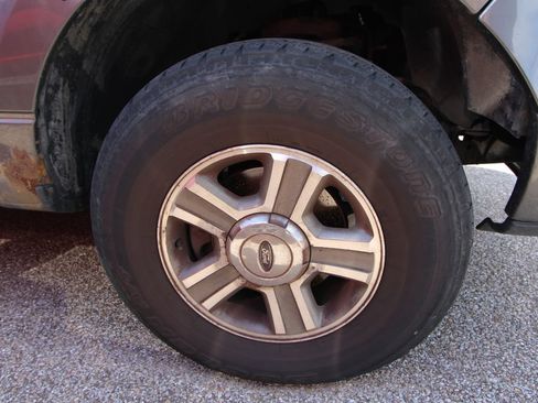 Used 2008 Ford F150 XLT AWD/4WD image 9