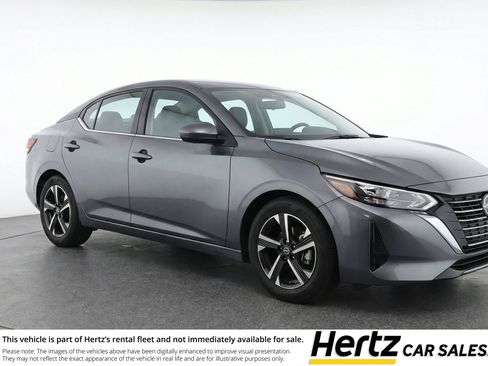 Used 2025 Nissan Sentra SV image 1