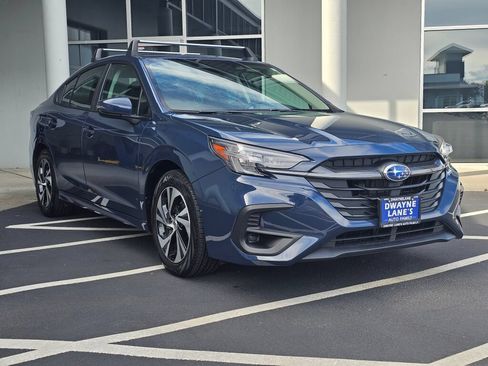 Used 2024 Subaru Legacy Premium AWD/4WD image 7