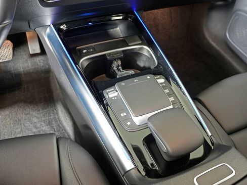 Certified 2023 Mercedes-Benz GLA 250 4MATIC image 24